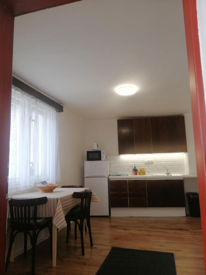 Nakonci Apartment