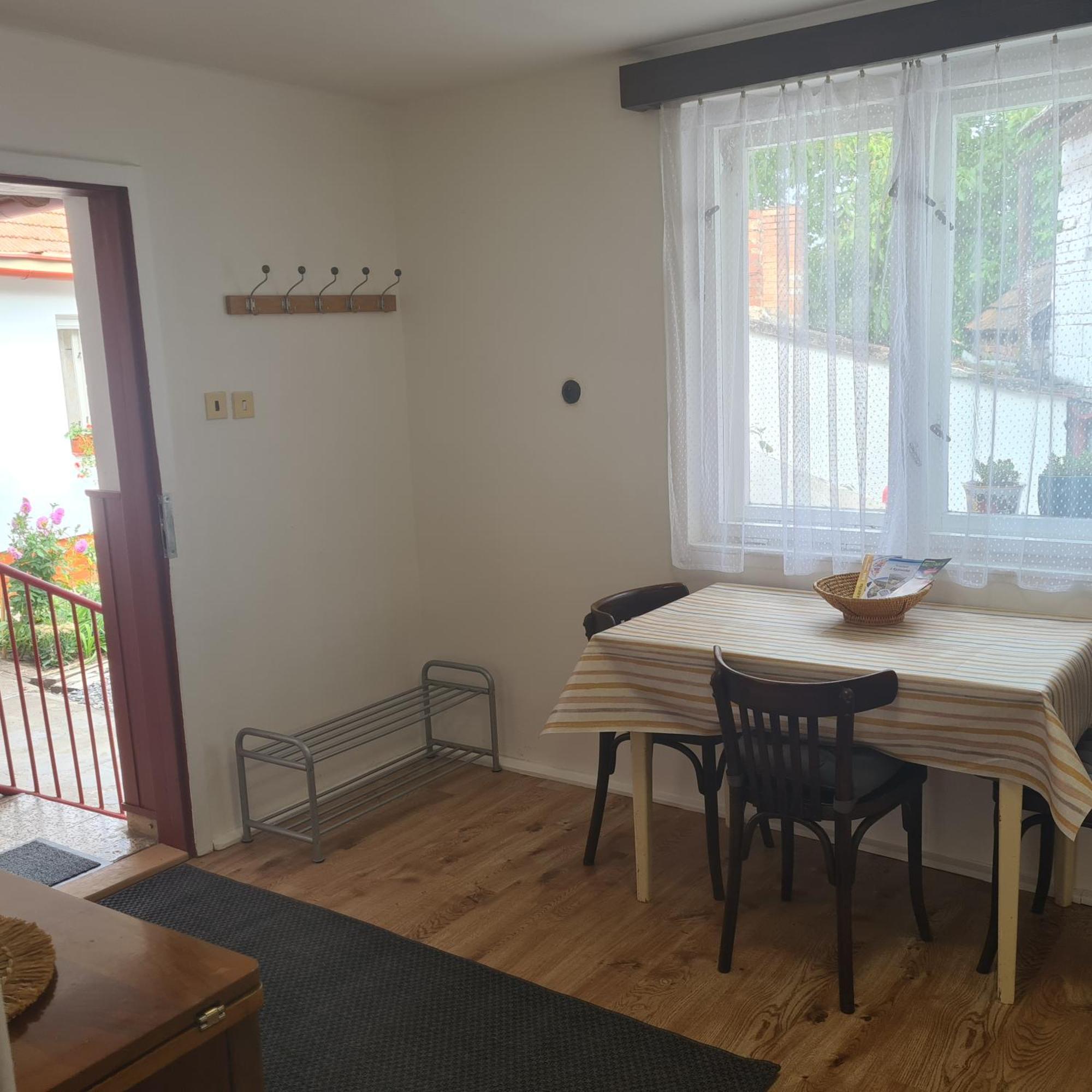 Nakonci Apartment Vacenovice